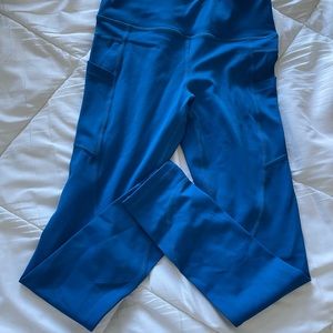 Zyia Size 2 leggings